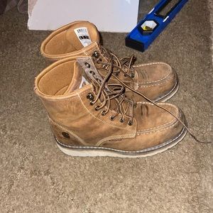 Women’s Carhartt steel toe work boots